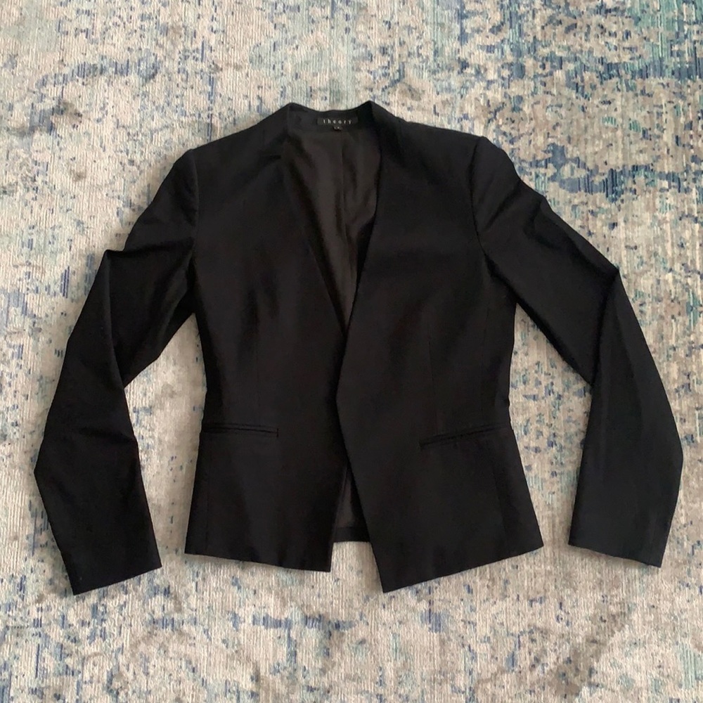 Theory Blazer. Size 8. Worn 2x. Like New.